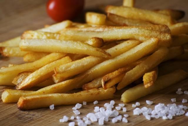 french-fries-923687_960_720